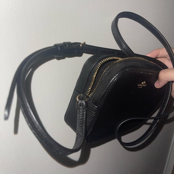 Coach Camera Bag - Picture 4 of 7